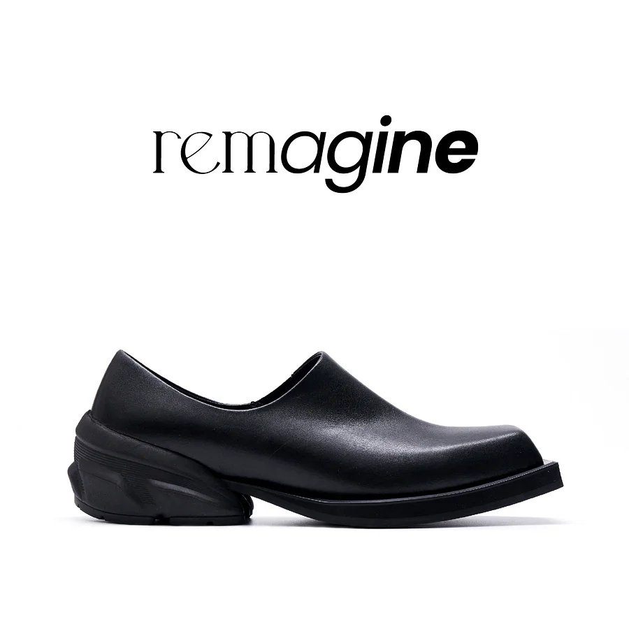 Remagine - “void” loafer