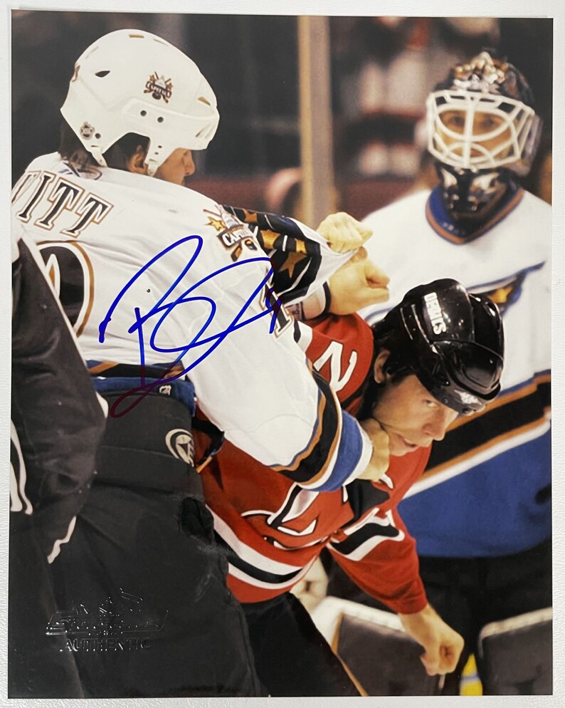 Brendan Witt Signed Autographed Glossy 8x10 Photo Poster painting Washington Capitals - COA Matching Holograms