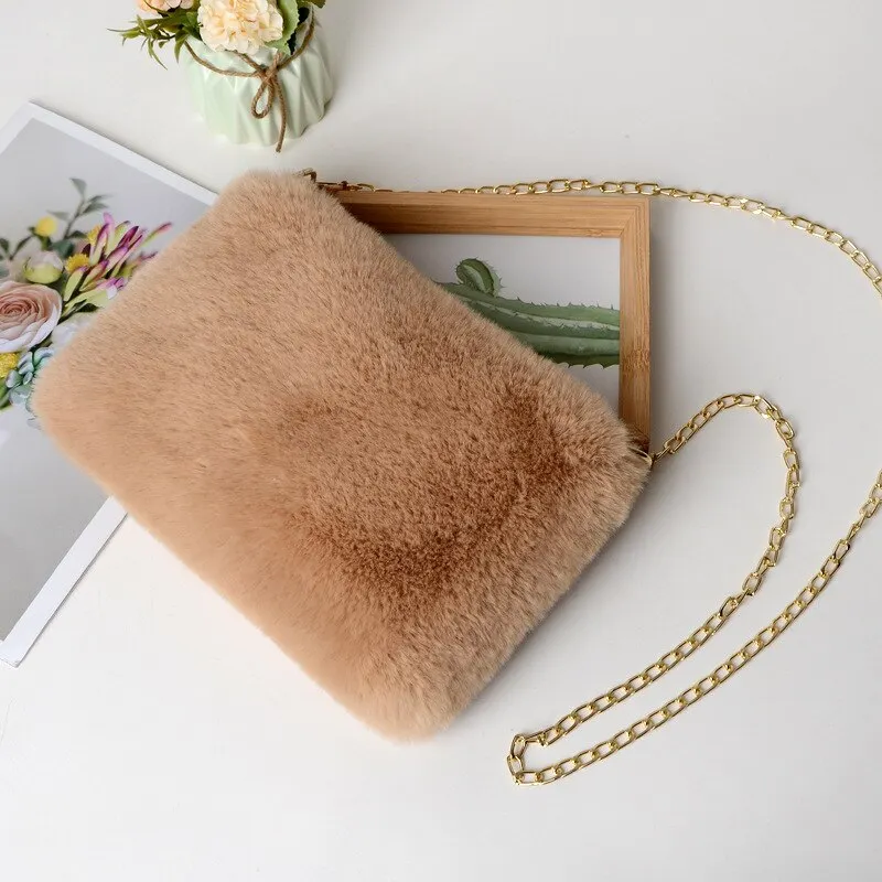2021 Faux Fur Winter Women Shoulder Crossbody Bag Fashion Square Shaped Bag Female Chain Winter Warm Messenger Bag Plush Handbag