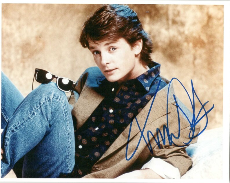 Michael J. Fox Signed Autographed Glossy 8x10 Photo Poster painting - COA Matching Holograms