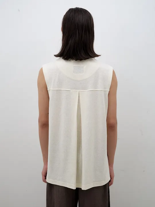 READY TO WEAR