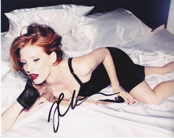 Jessica Chastain Signed - Autographed Sexy 8x10 inch Photo Poster painting with COA