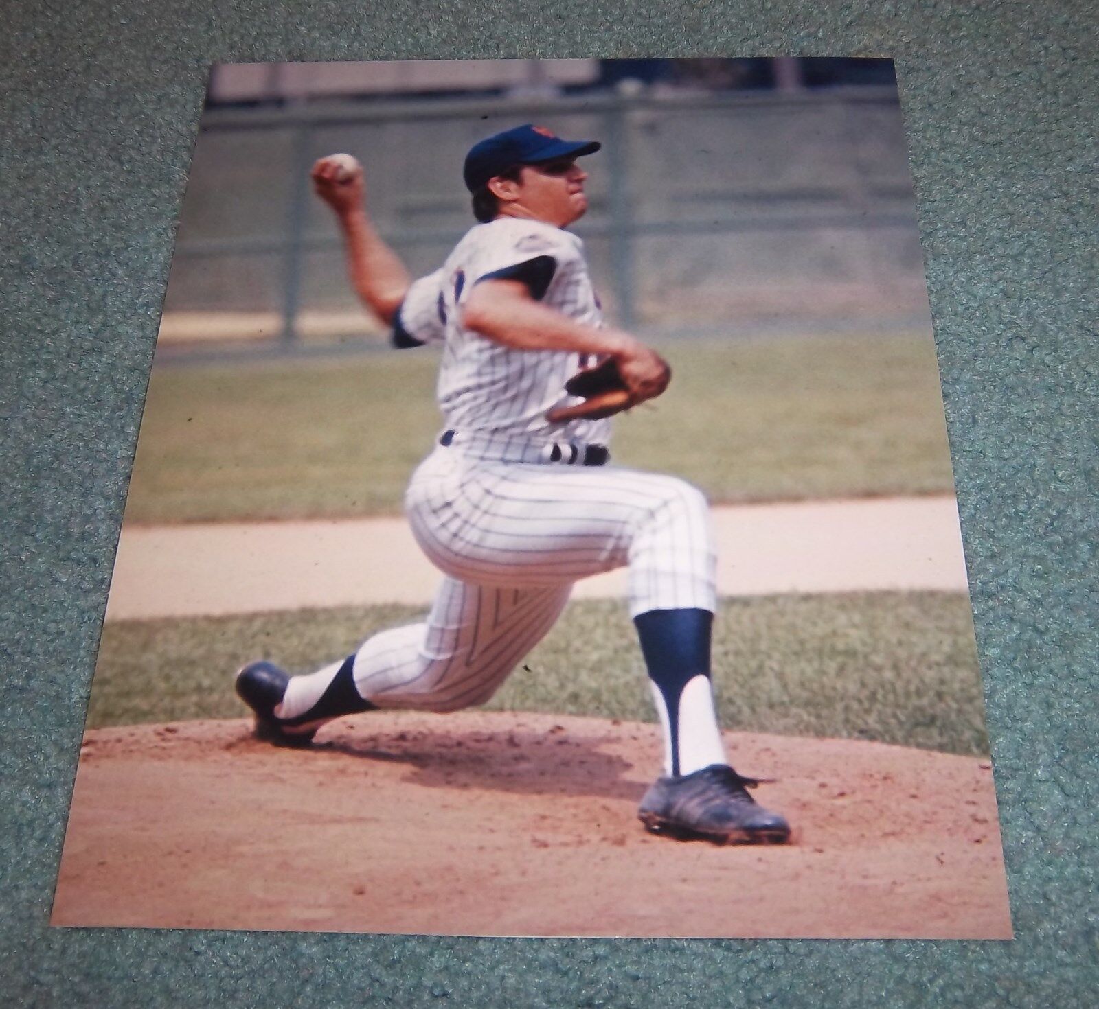 New York Mets Tom Seaver Unsigned 8x10 Photo Poster painting HOF