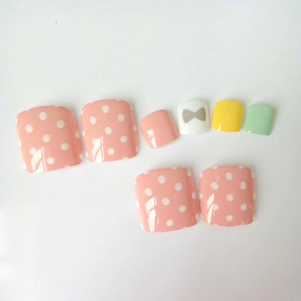 24Pcs Shiny Artificial False Toenails Lovely Pink Fake Toe Nail Tips For Manicure Full Cover Press On Nails-Nail Inspo