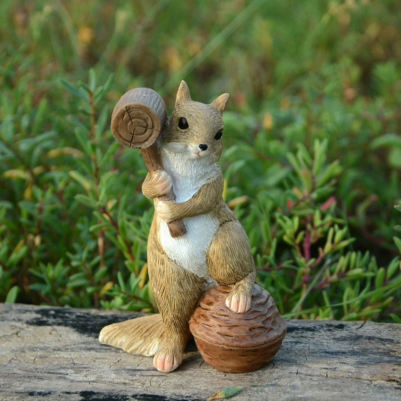 Everyday Collection Squirrel Animal Figurine Miniatures Fairy Garden Ornaments Home Decoration Friends Gift Bonsai Decor