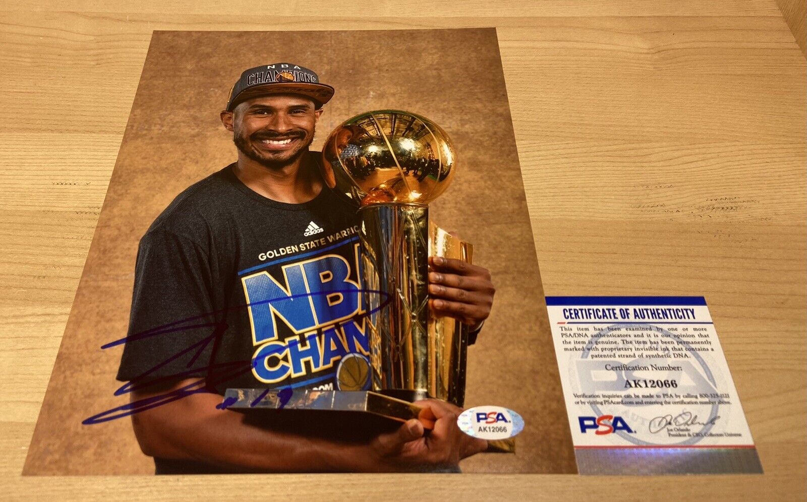 Leandro Barbosa Golden State Warriors Autographed Signed 8X10 Photo Poster painting PSA/DNA COA