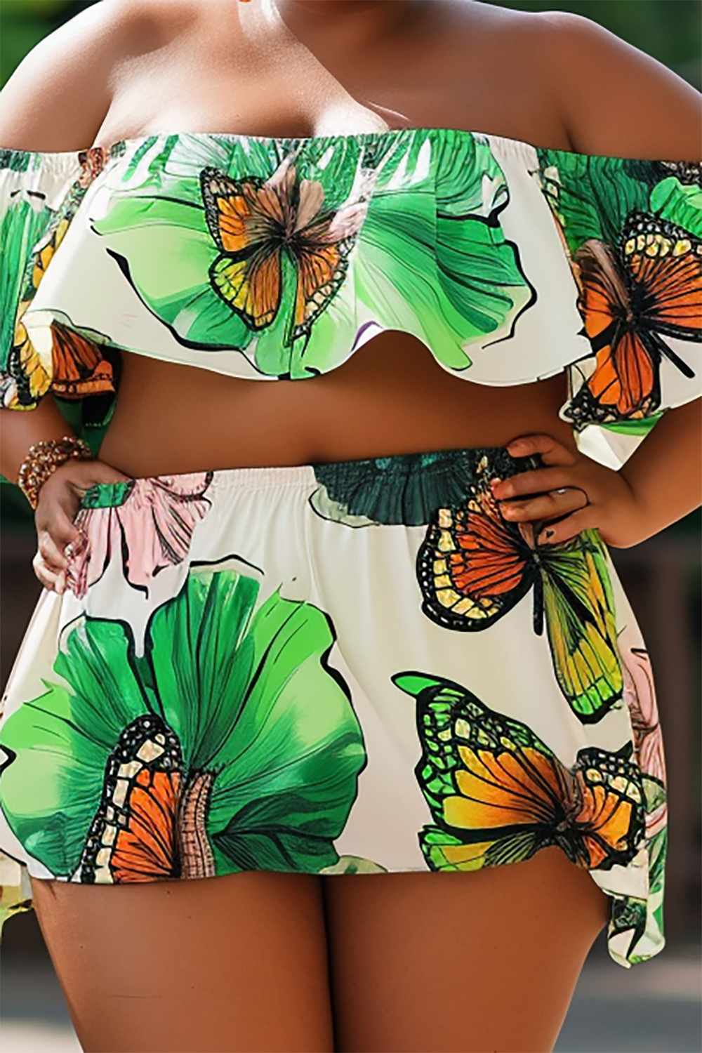 Design Plus Size Beach Green Butterfly Print Off The Shoulder Two Piece Swimsuit [Pre-Order]