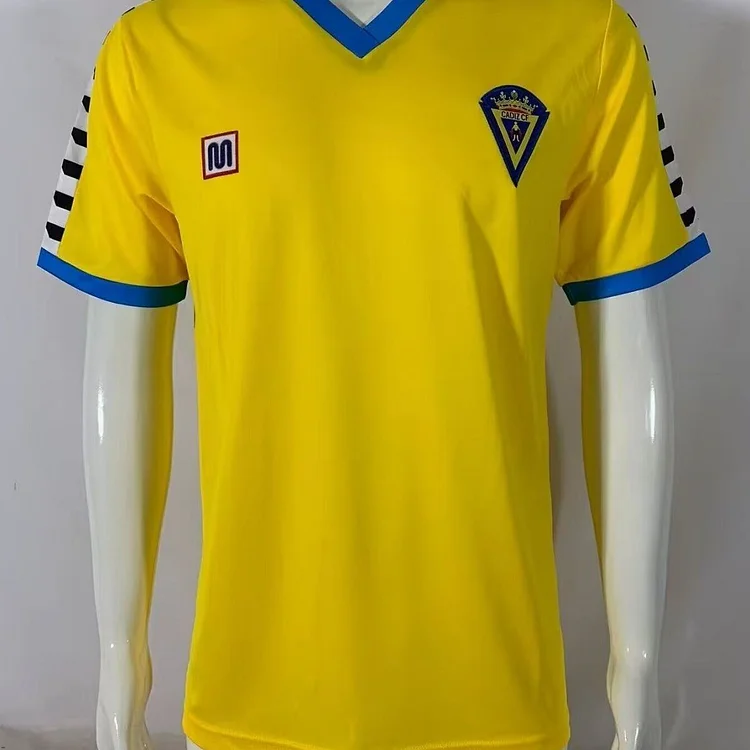 Retro 1983-1984 Cadiz home jersey