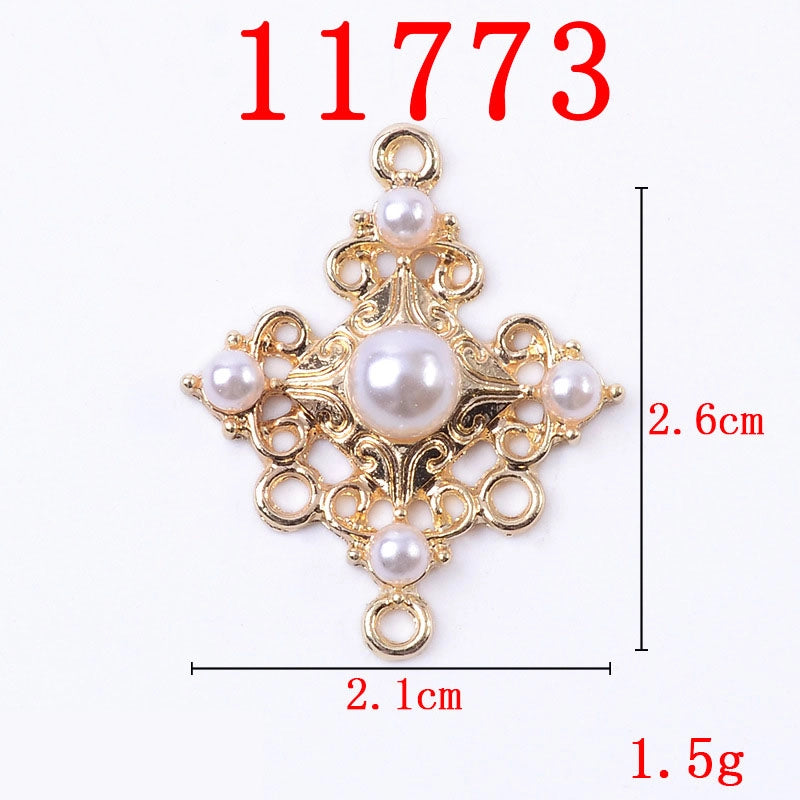 10 PCS/Package 13*26mm 21*26mm 31*37mm Alloy Crystal Pearl Cross Jewelry Accessories Pendant