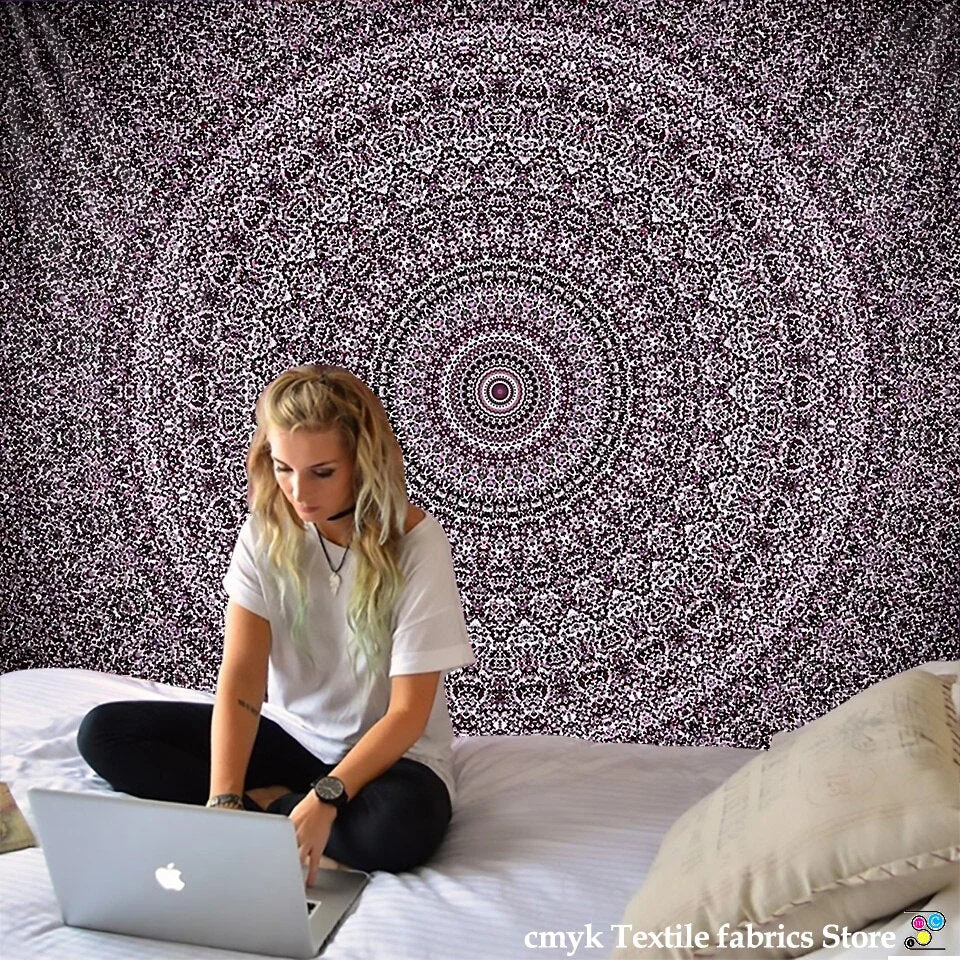 Hot New Indian Mandala Tapestry Hippie Home Decorative Wall Hanging Bohemia Beach Mat Yoga Mat Bedspread Table Cloth 210x148CM