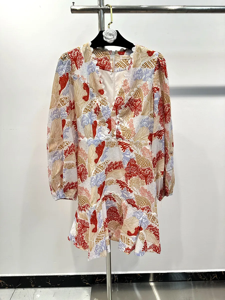 Brownm Brownm Dress Women's Spring 2025 New Sweet Wind V-Neck Lace Design Sensing Long Sleeve Short Dress