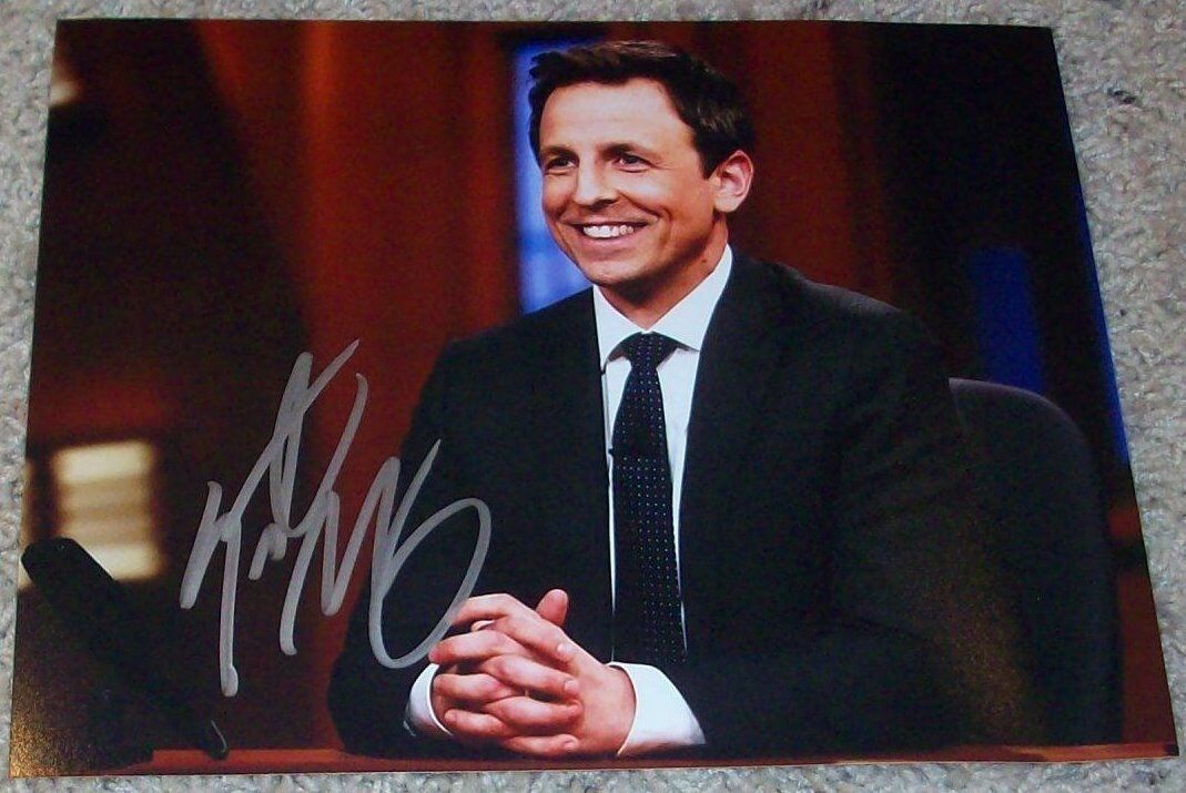 LATE NIGHT WITH SETH MEYERS SIGNED AUTOGRAPH SNL 8x10 Photo Poster painting D w/EXACT PROOF