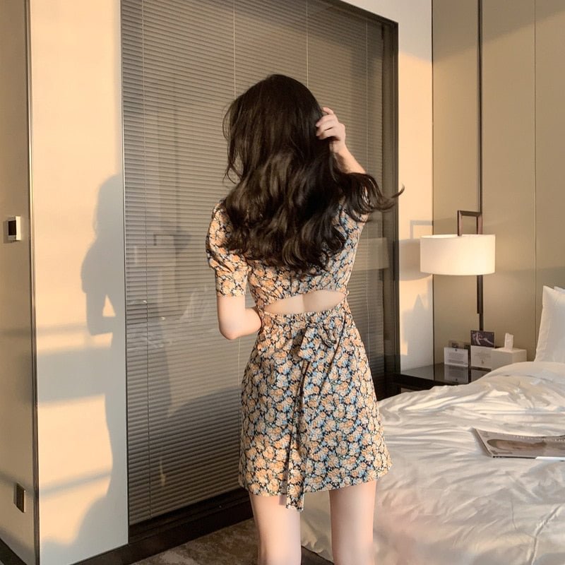 Vintage Puff Sleeve Floral Dress Sexy Hollow Out Women Designer Mini Dress 2021 Summer New Korean One-piece  Party Dress