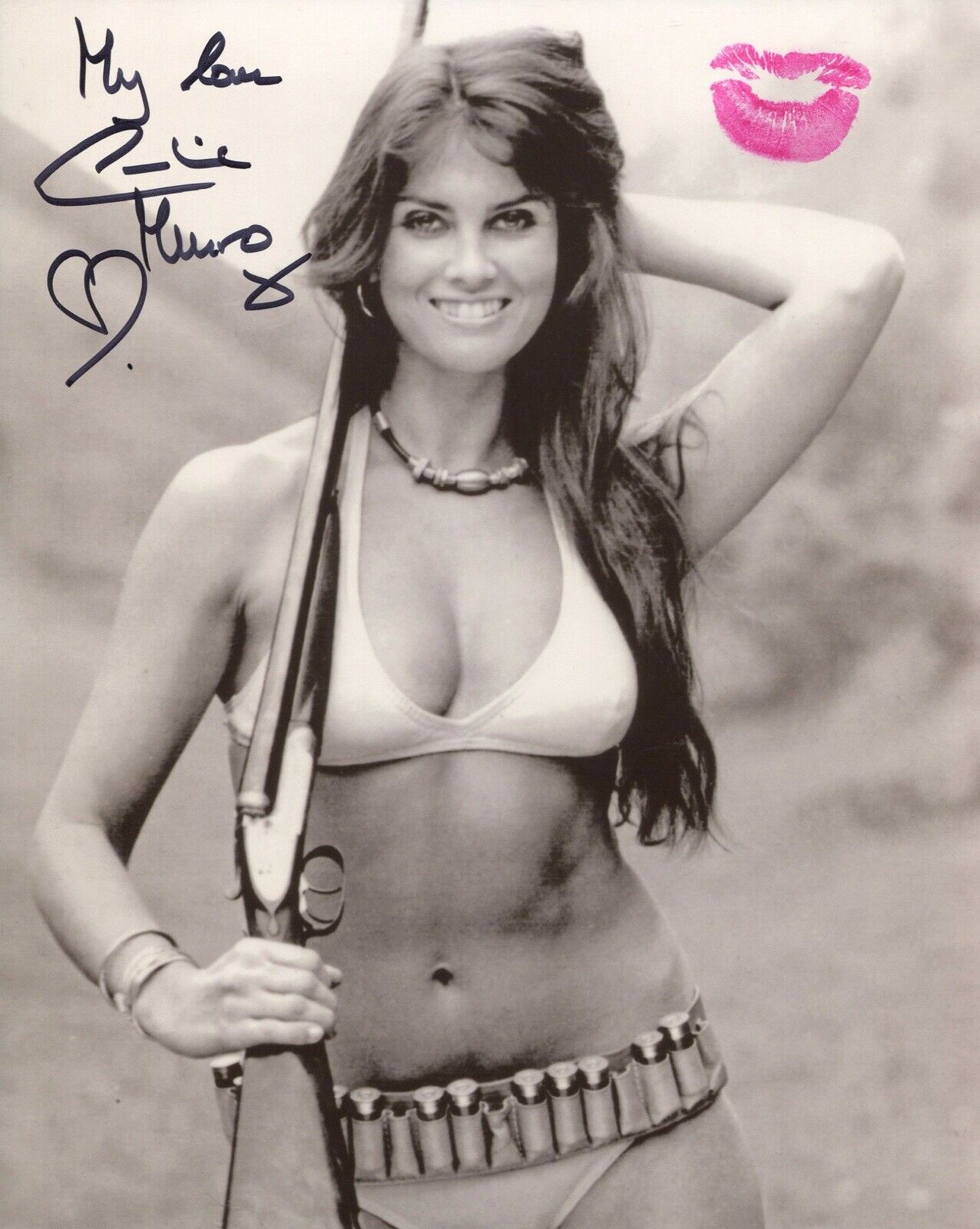 007 Bond girl Caroline Munro signed and lipstick kissed Photo Poster painting - REF 11sa