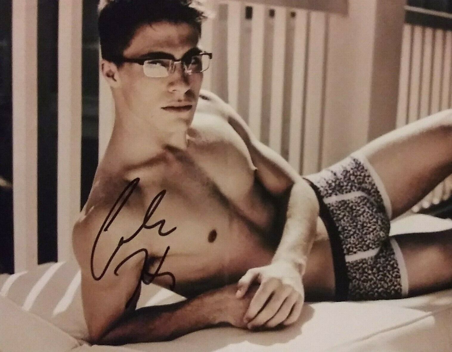 Colton Haynes signed 8x10