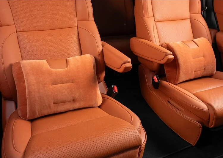 Four-in-one car pillow, quilt, hand warmer, and seat and waist support