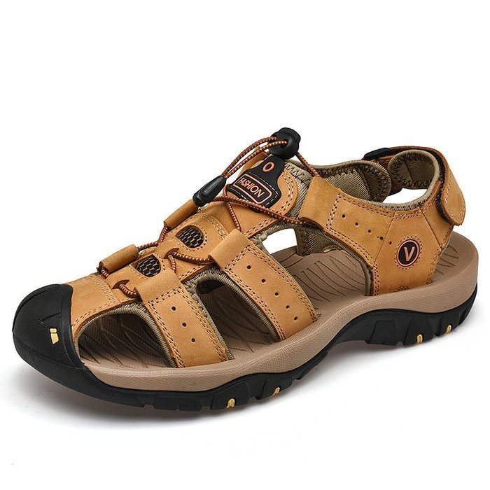 Men Anti-collision Toe Outdoor Slip Resistant Leather Hiking Sandals