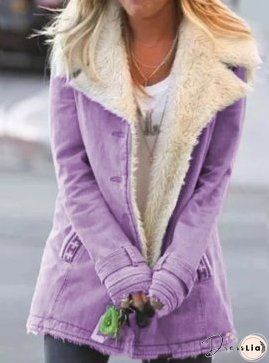 Relaxed and Timeless winter Coat