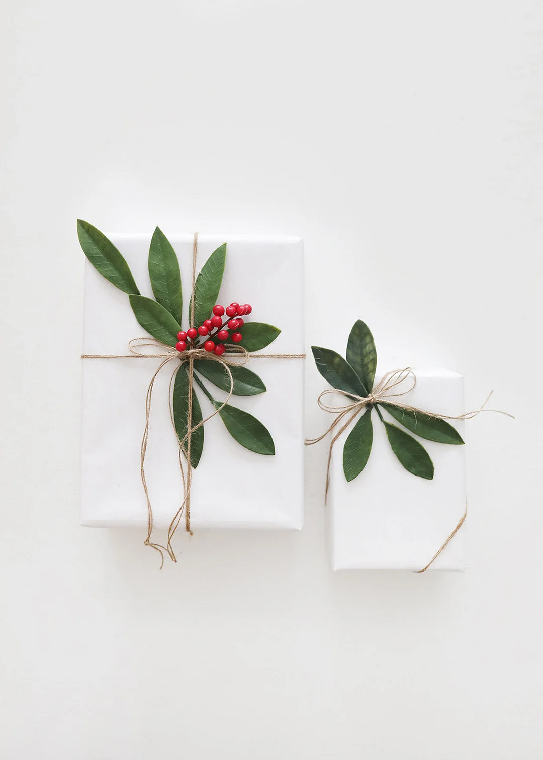 Fake Outdoor Bay Leaf Pick - 16.5"