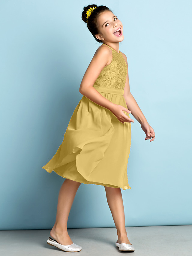 Daisda A-Line Jewel Neck Knee Length  Flower Girl Dress With Lace 