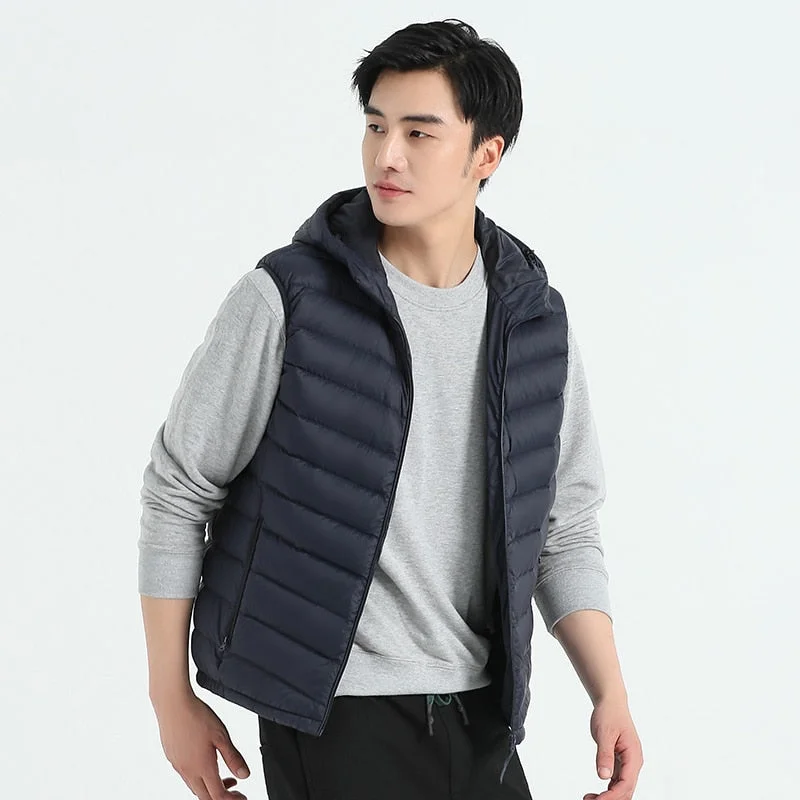 Oocharger Men's Hooded Sleeveless Puffer Jackets 2023 New Arrivals Autumn Winter 90% White Duck Down Men Ultra Lightweight Coats