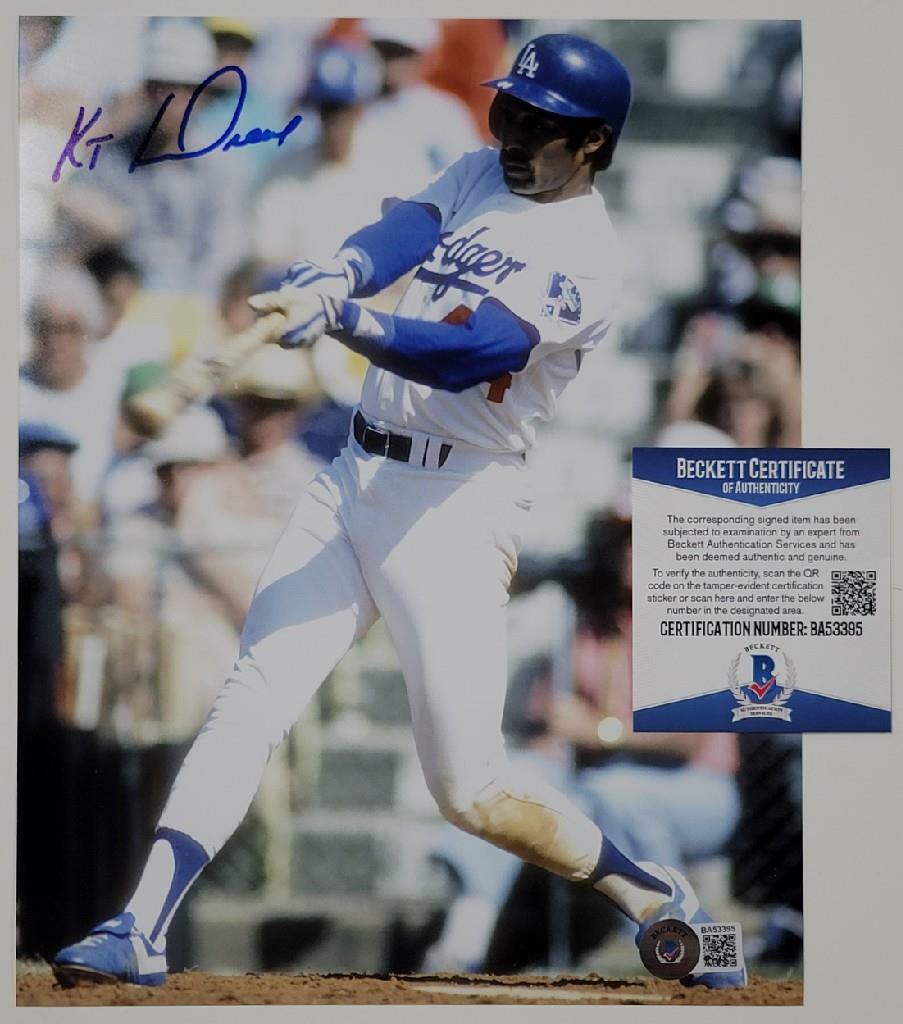 Kenny Landreaux signed LA Dodgers 8x10 Photo Poster painting (A) Autograph ~ Beckett BAS COA