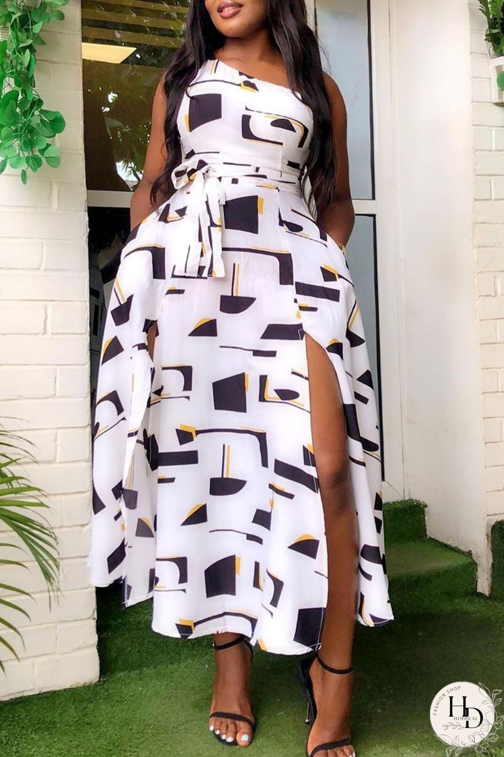 White Fashion Sexy Print Slit One Shoulder Sleeveless Dress
