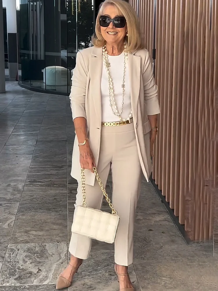  Two-Piece Suit Blazer Coat Pants Gorgeous Neutral Styles Suit 