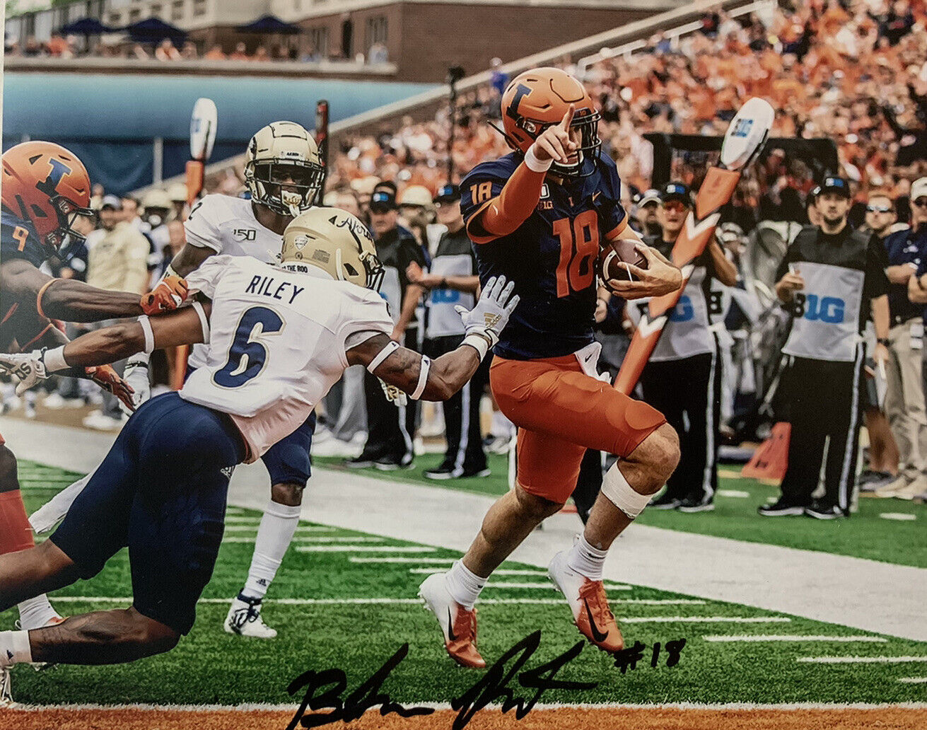 BRANDON PETERS HAND SIGNED 8x10 Photo Poster painting ILLINOIS FOOTBALL AUTOGRAPH RARE