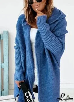 Relaxed and Timeless general garment