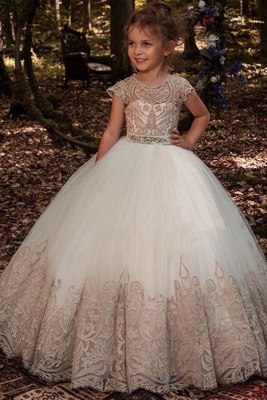 Oknass Scoop Neck Short Sleeves Ball Gown Flower Girls Dress Lace with Buttons