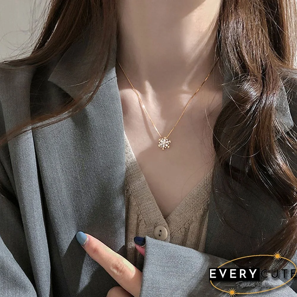 Women Fashion Snowflake pendant Silver Gold Ladies Necklace Clavicle Chain Diamond Snowflake Necklace Gift Jewelry