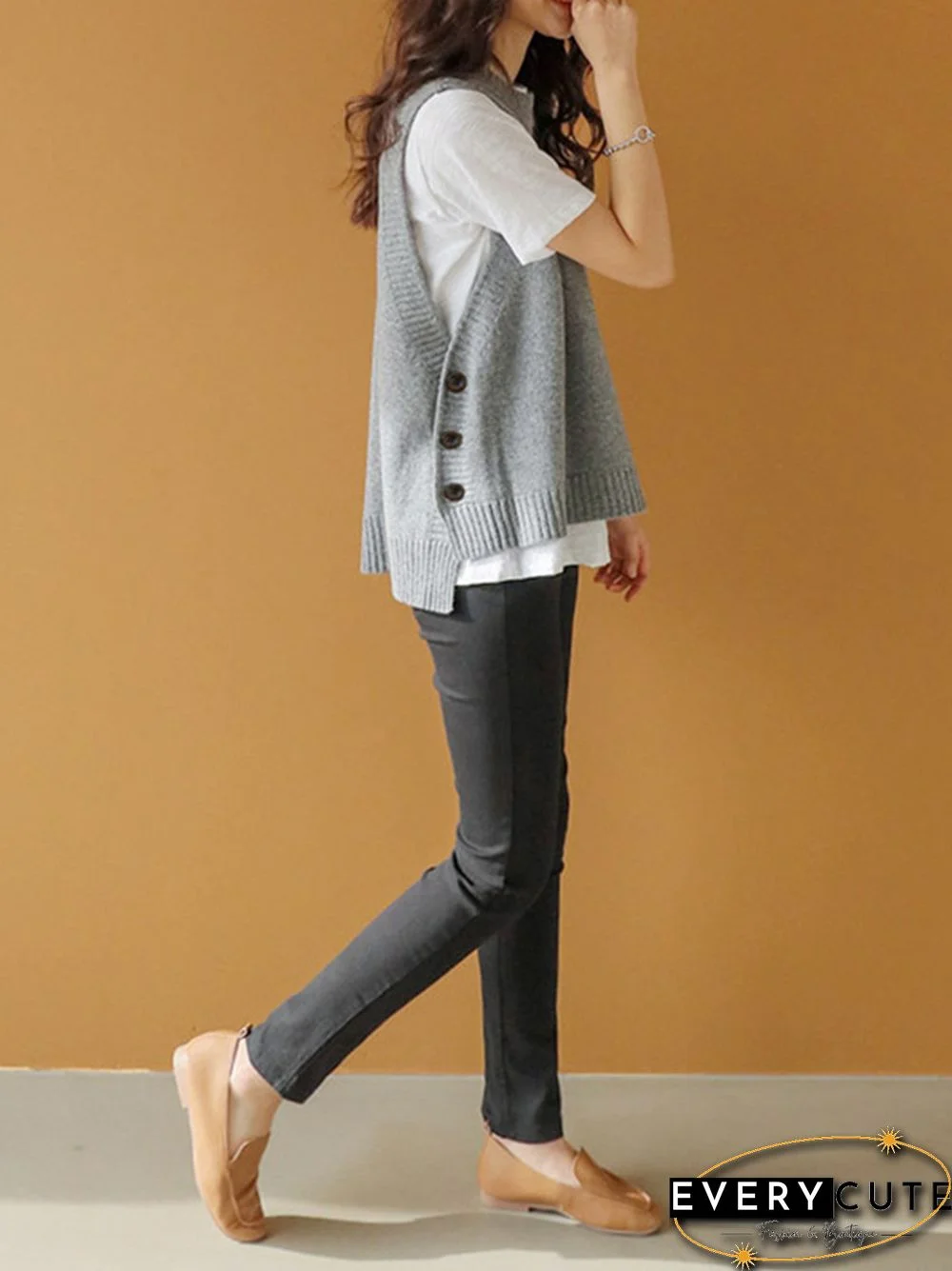 Simple Sleeveless Loose Buttoned Solid Color Round-Neck Sweater Vest Outerwear