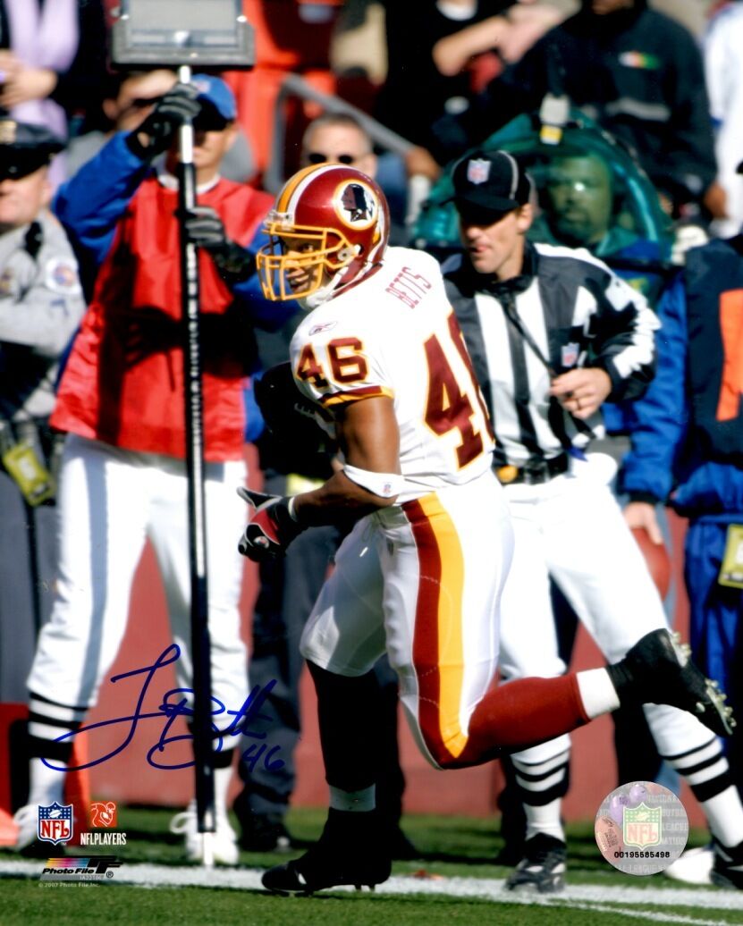 Signed 8x10 LADELL BETTS Washington Redskins Autographed Photo Poster painting - w/COA