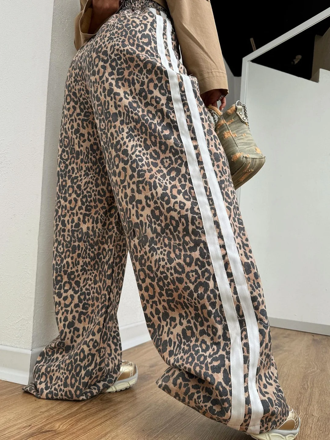 Athvotar Athvotar Leopard-Print Tug Trousers Women's Tide In 2025 Spring Side Stripes Loose Thin Broad Leg Trousers Casual
