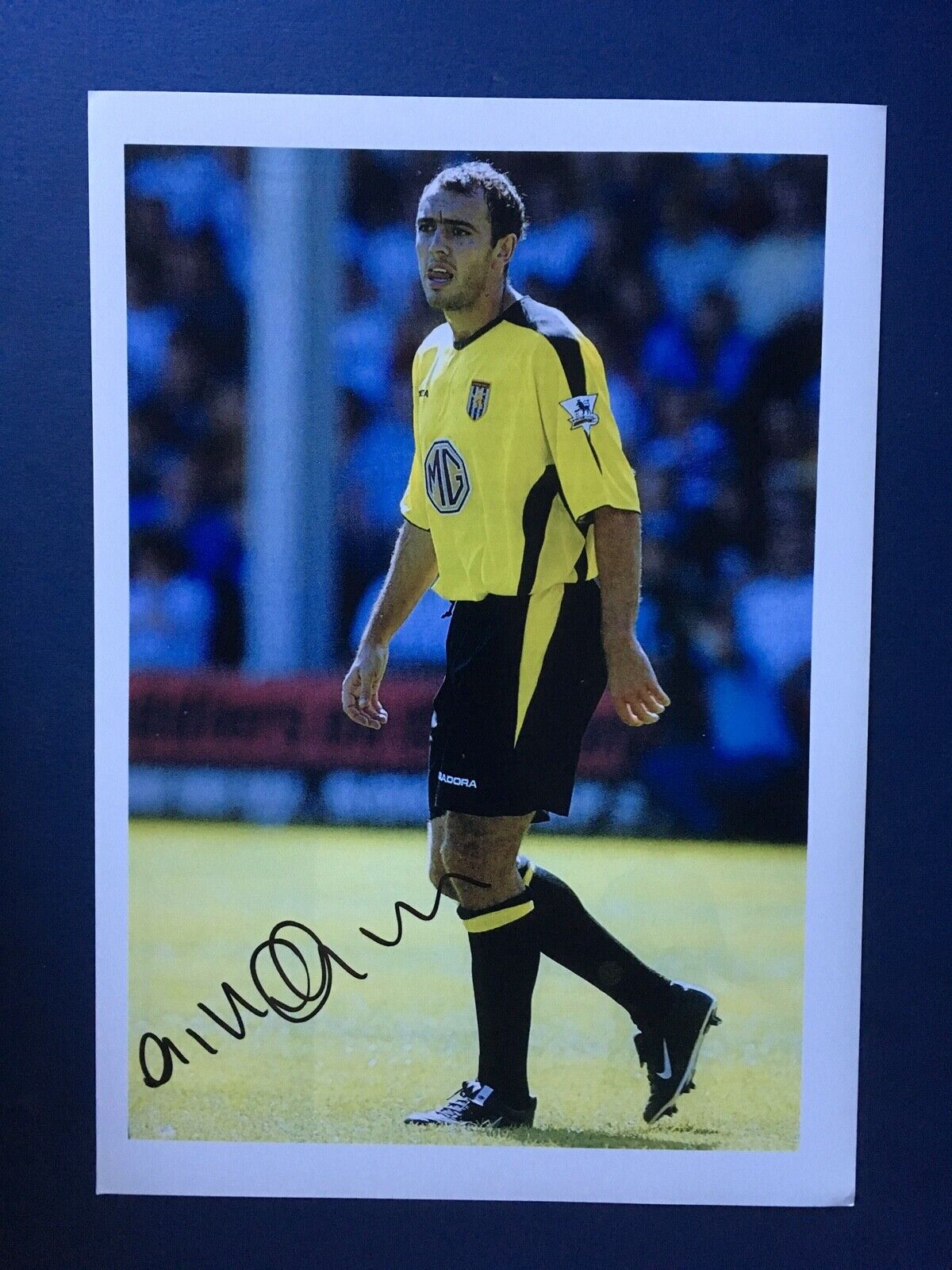 GAVIN McCANN - FORMER ASTON VILLA FOOTBALLER - SUPERB SIGNED Photo Poster painting