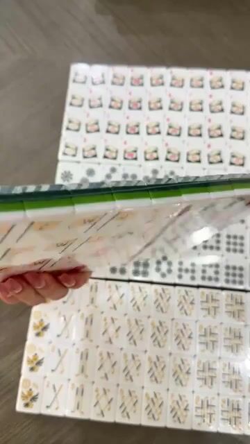 Fairway Florals American Mahjong Set &mdash; 160 Tiles