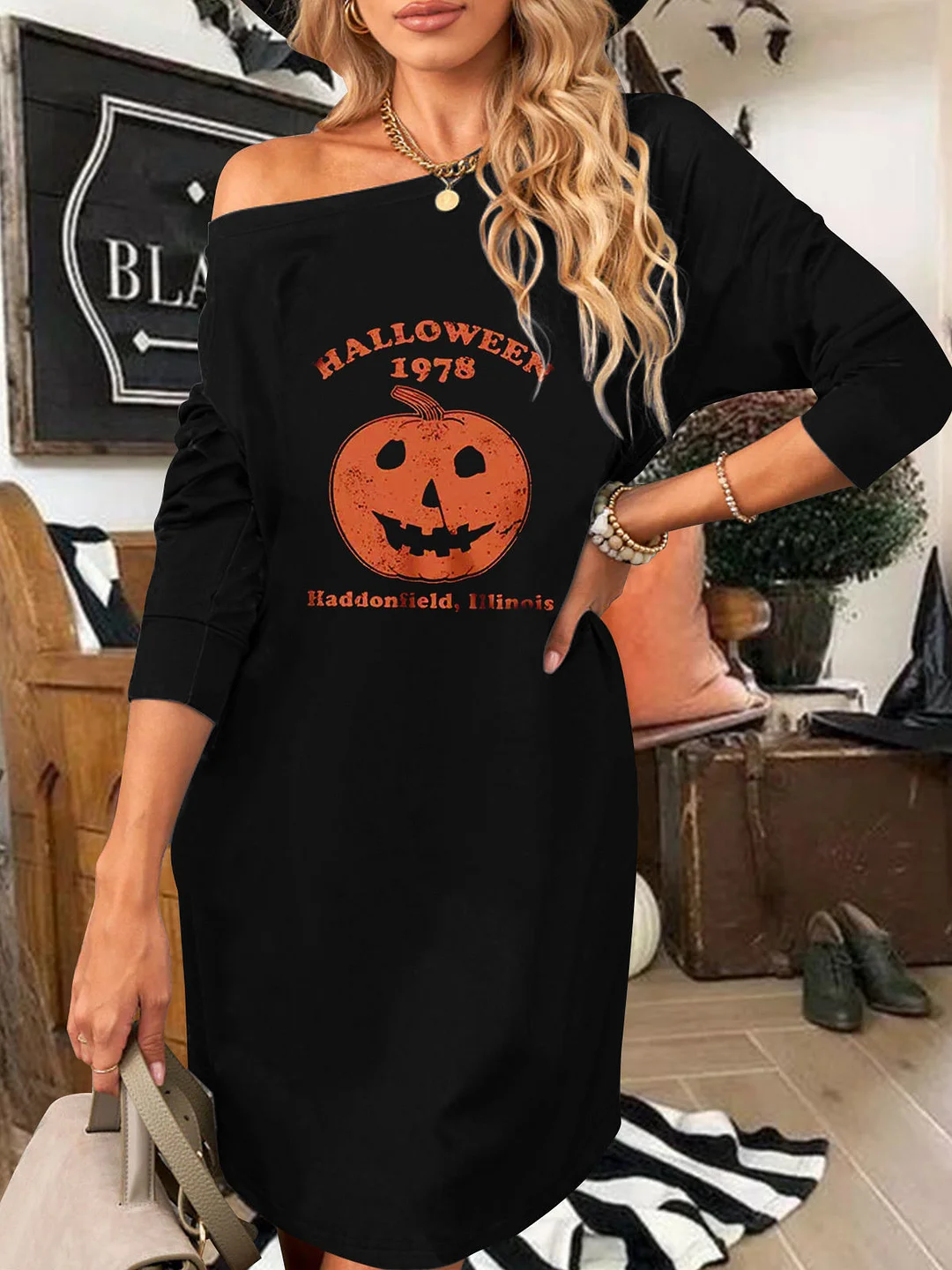 Women Half Sleeve V-neck Solid Color Dress