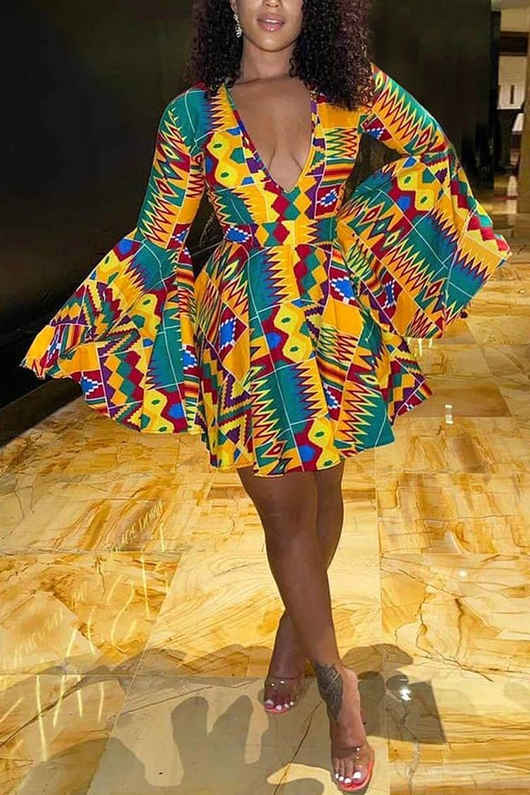 Plus Size Multicolor Vacation Batwing Sleeves V-Neck Mini Dress [Pre-Order]