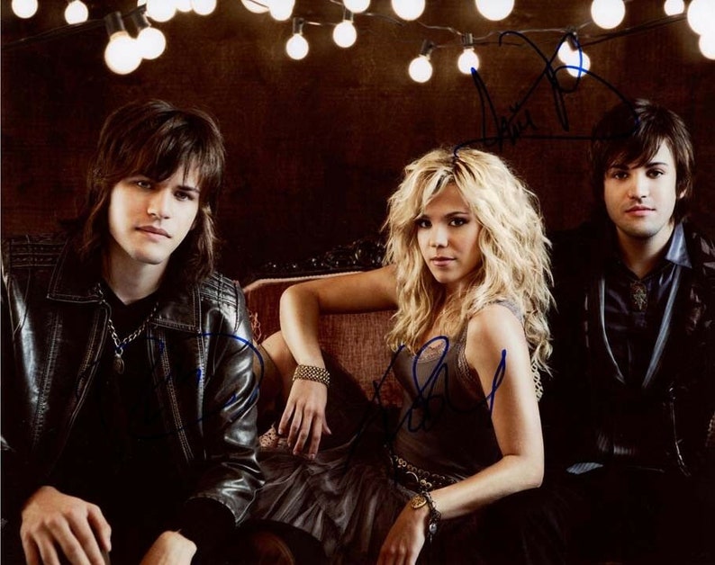 The band perry signed autographed 11x14 Photo Poster painting