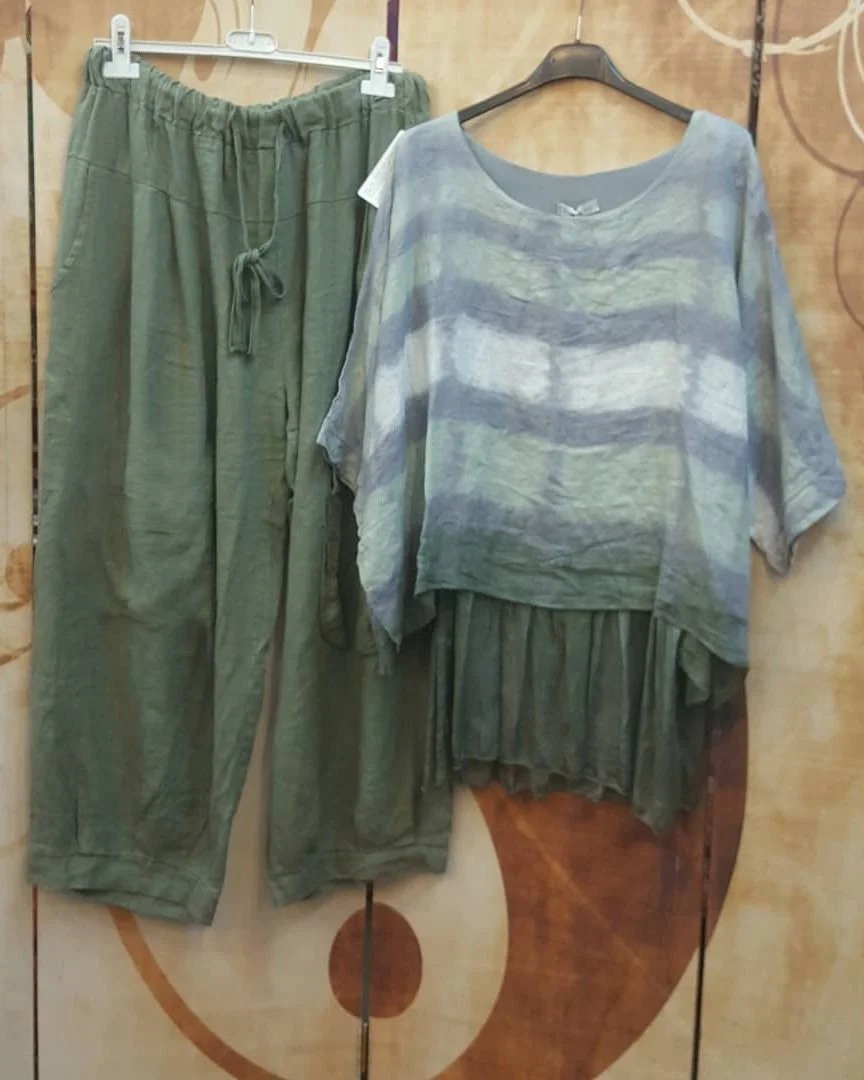 Round Neck Irregular Color Fake Two-Piece Short-Sleeved Two-Piece Suit