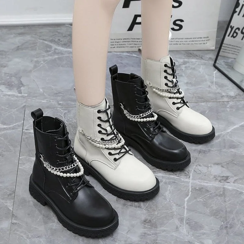 Martin boots women's 2021 increase in height and thin, British style retro locomotive Roman pearl chain short boots