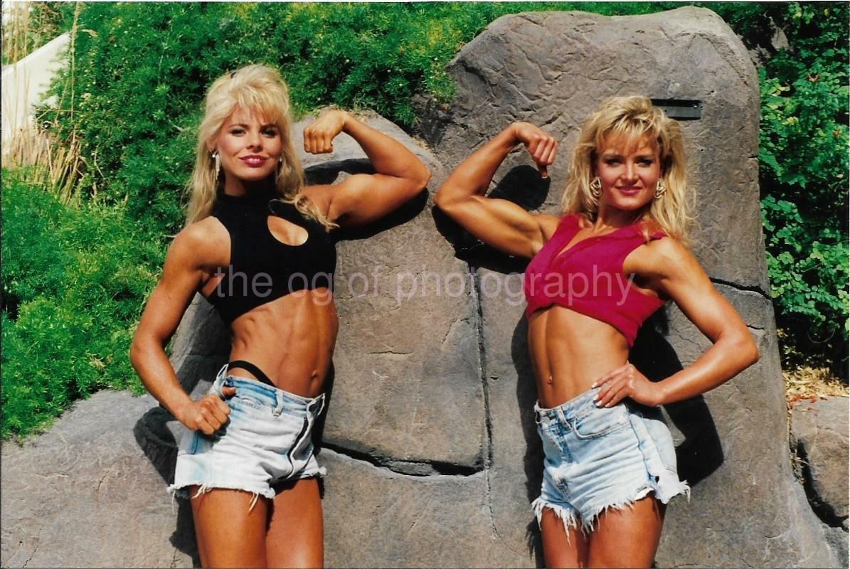 80's 90′s Fitness Models FOUND Photo Poster painting Color MUSCLE Pretty Women EN 16 5 E