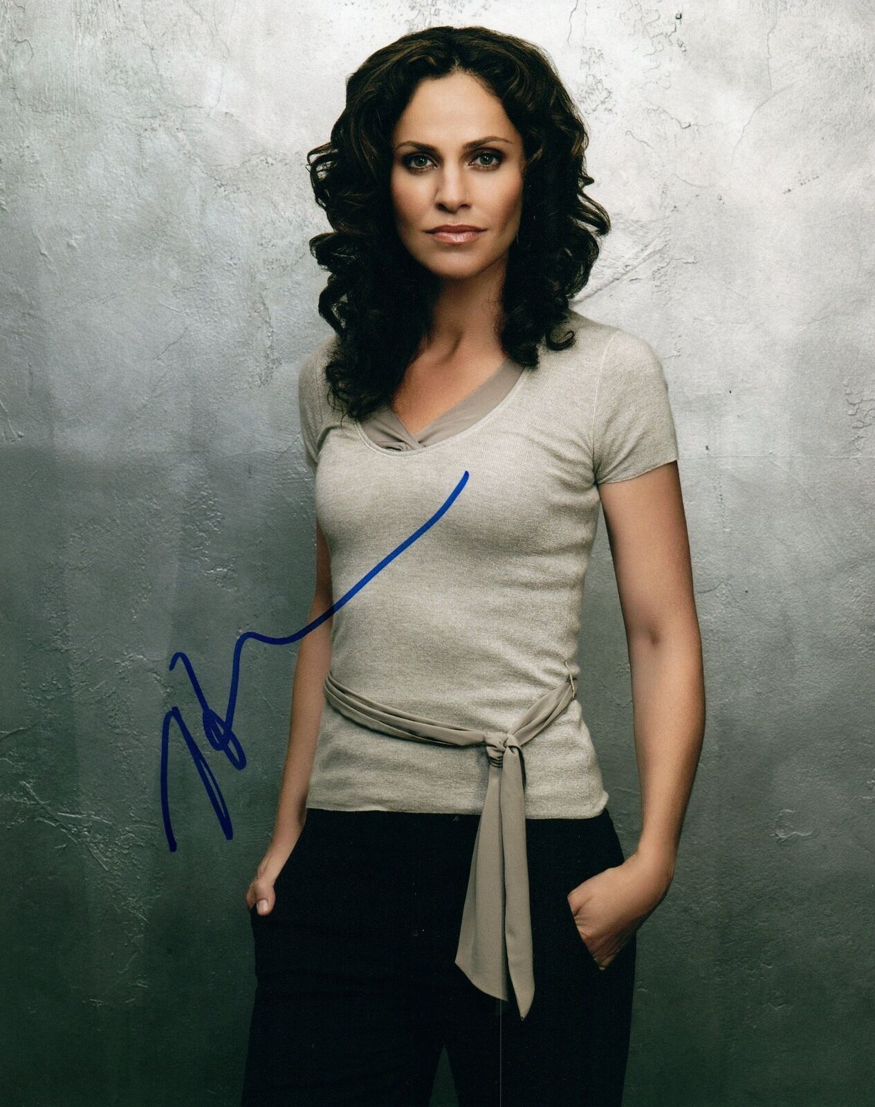 Amy Brenneman Signed Autographed 8x10 Photo Poster painting Judging Amy The Leftovers COA VD