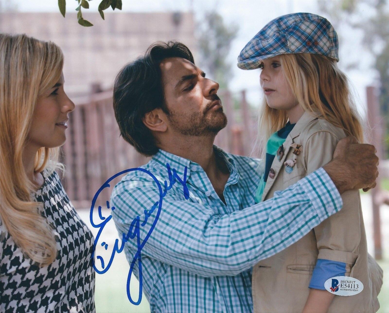 Eugenio Derbez Signed 8x10 Photo Poster painting *Instructions Not Included* BAS Beckett E54113