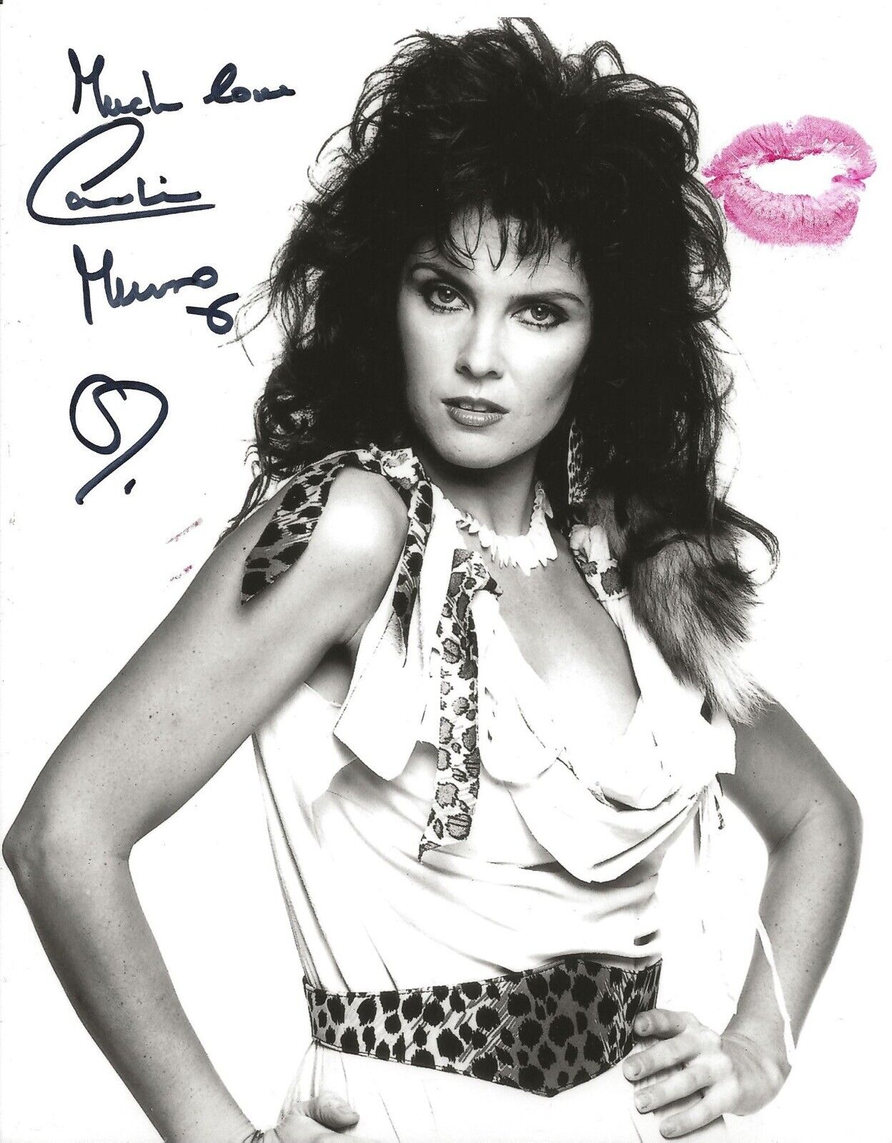 Actress Caroline Munro sexy signed and kissed 8x10 Photo Poster painting IMAGE No59