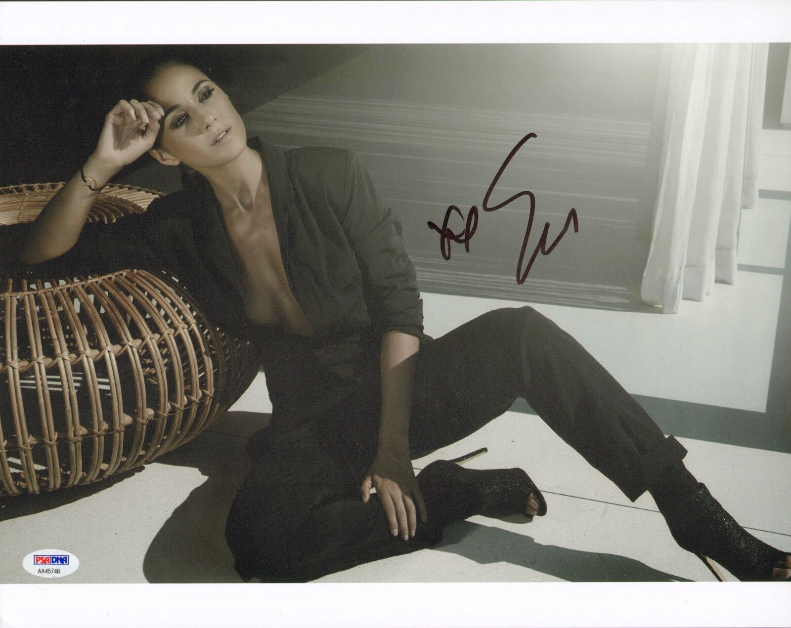 Emmanuelle Chriqui Signed 11x14 Photo Poster painting PSA/DNA COA Picture Autograph Entourage