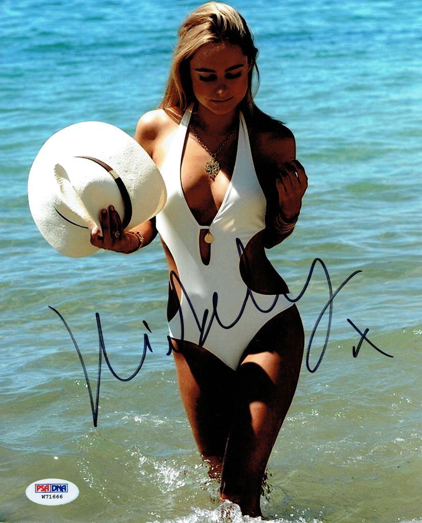 Kimberly Garner Signed Sexy Authentic Autographed 8x10 Photo Poster painting PSA/DNA #W71666