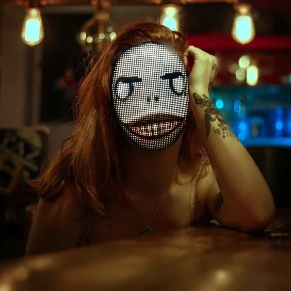 👹FACE TRANSFORMING LED MASK - APP CONTROLLED - RECHARGEABLE（🔥FREE SHIPPING)