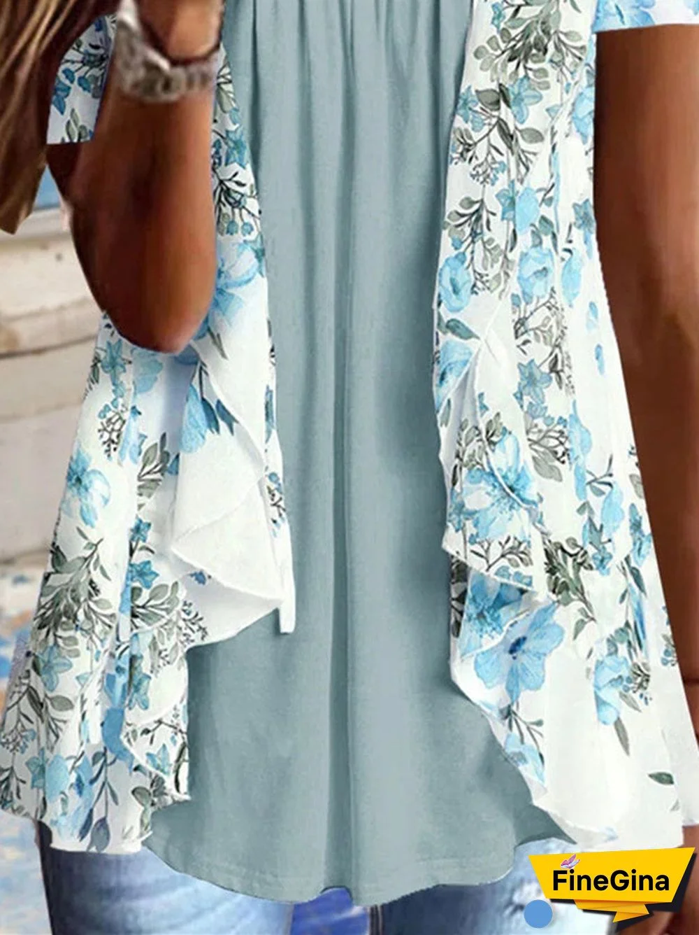 Women Short Sleeve U-neck Floral Printed Top